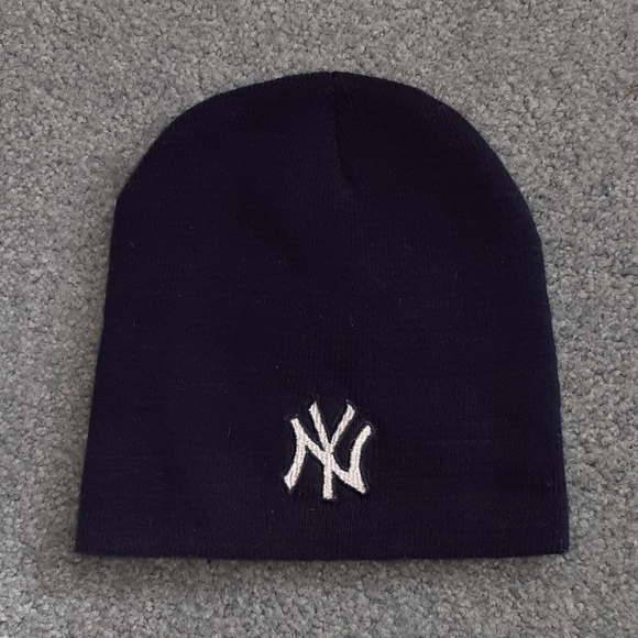 Unknown Other - New York Yankees Beanie